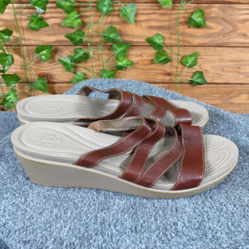 Crocs Leigh-Ann Women Wedge Sandal Size 11 Comfort Dress Brown Leather Strappy